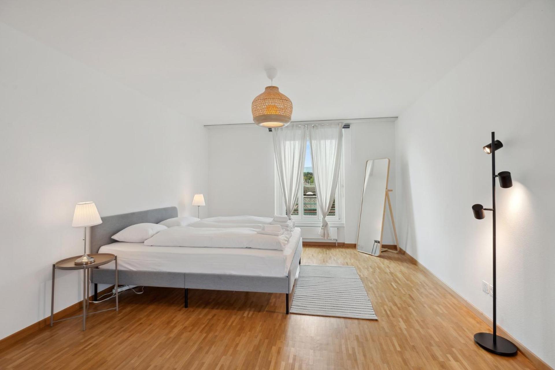 Spacious Central Apartments Hoting Zurich Exterior photo